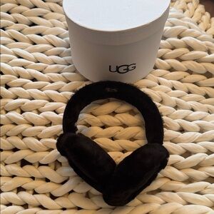 UGG Black earmuffs